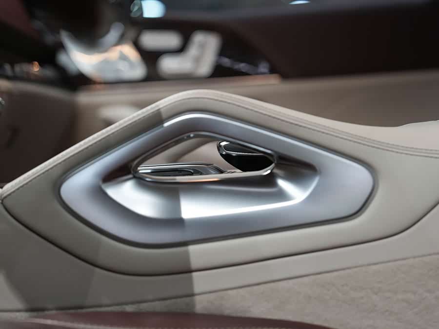 Mercedes-Benz Maybach GLS 2021 #14 Mercedes-Benz Maybach GLS 2021 car image #14