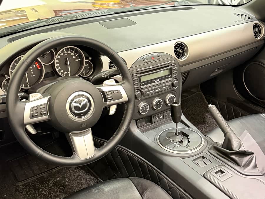 马自达 马自达MX-5 2011 汽车图片 #14