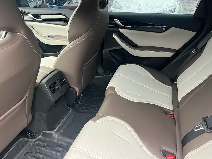 BYD Qin Plus 2024 #14 BYD Qin Plus 2024 car image #14