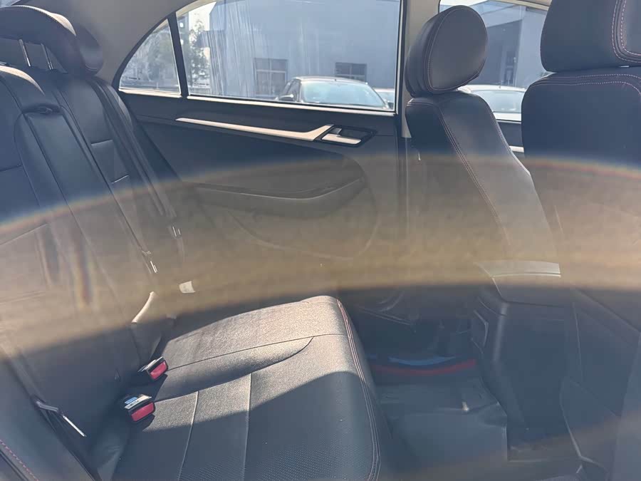 GEELY Vision 2015 car image #14