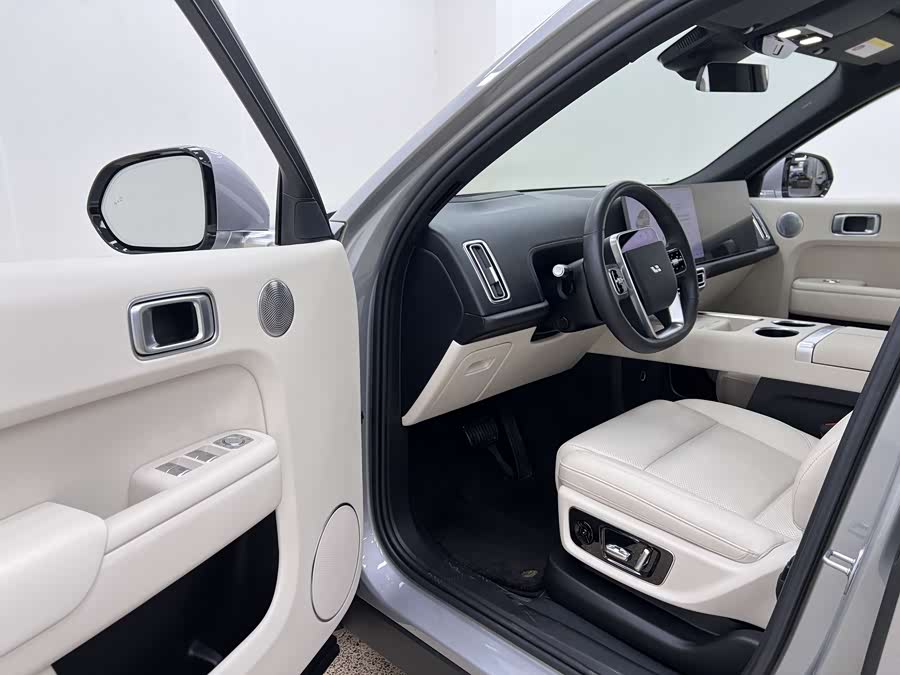 Li L8 2024 изображение автомобиля #14