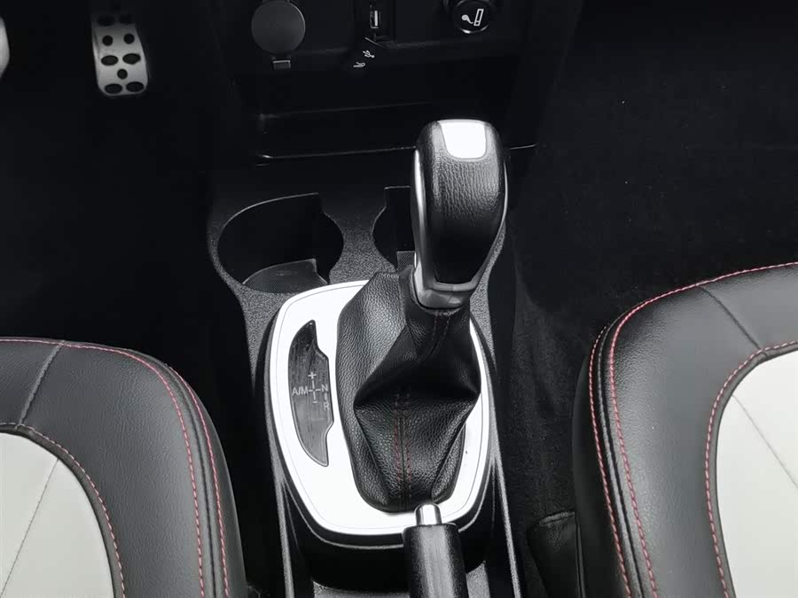 Great Wall M4 2015 #14 Great Wall M4 2015 car image #14