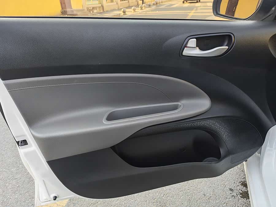 Kia Pegas 2017 image de voiture #14