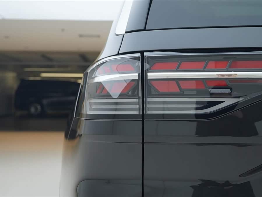 Volkswagen Talagon 2025 car image #14