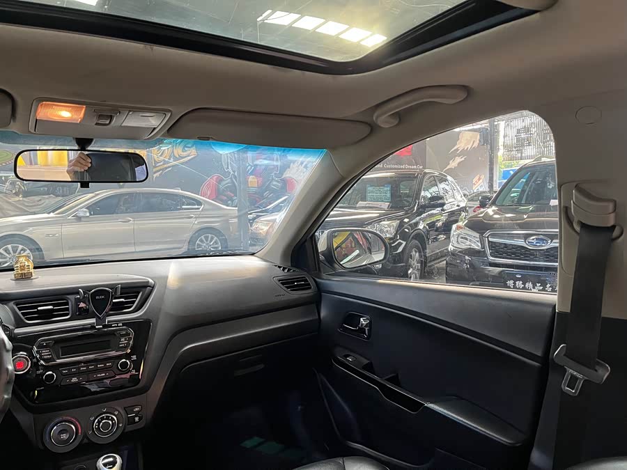 起亚 起亚K2 2013 汽车图片 #14