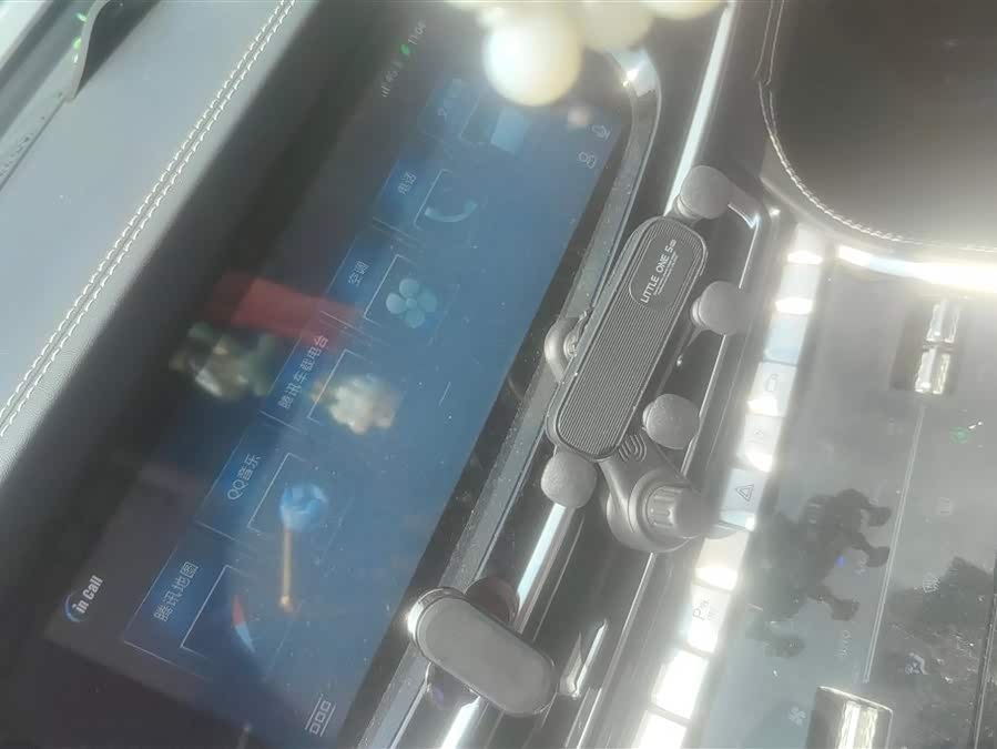 Changan CS85 Coupe 2019 #14 Changan CS85 Coupe 2019 car image #14