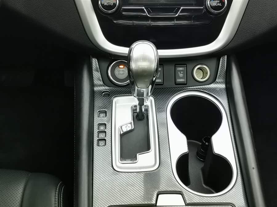 日产 楼兰 2018 汽车图片 #14