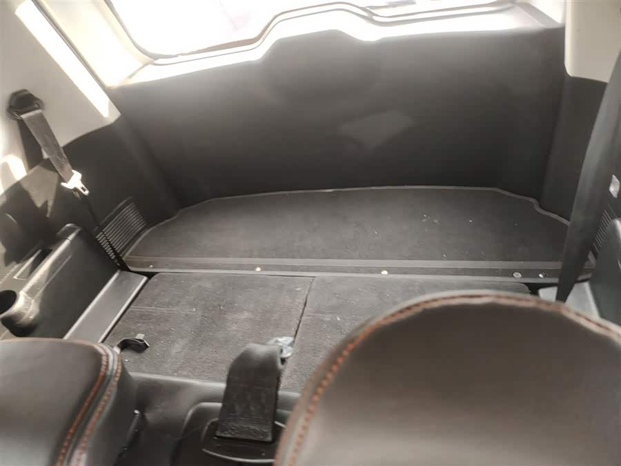 SWM斯威汽车 SWM斯威X3 2018 #14 SWM斯威汽车 SWM斯威X3 2018 汽车图片 #14