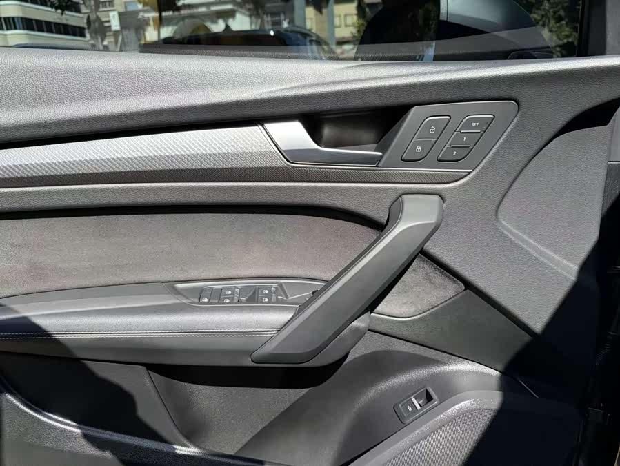 Audi Q5L Sportback 2022 #14 Audi Q5L Sportback 2022 car image #14