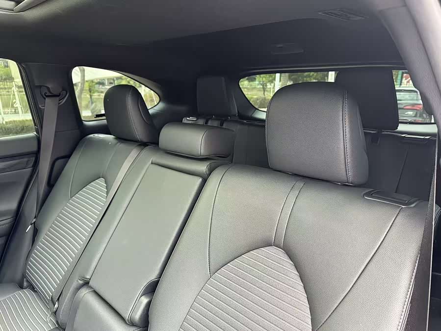 Toyota Crown Kluger 2021 car image #14