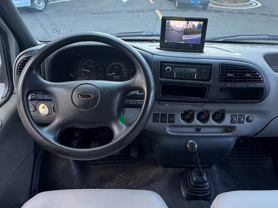 Ford Transit Classic 2016 #14 Ford Transit Classic 2016 car image #14