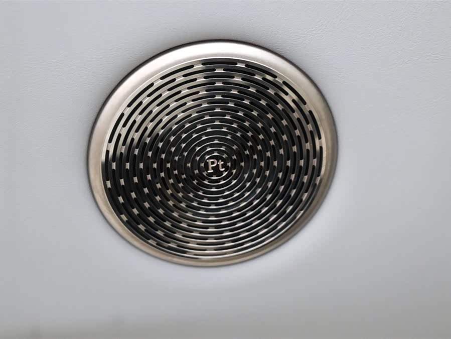 Li i8 2025 image de voiture #14