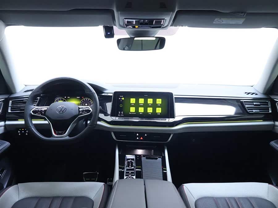 Volkswagen Teramont 2024 car image #14