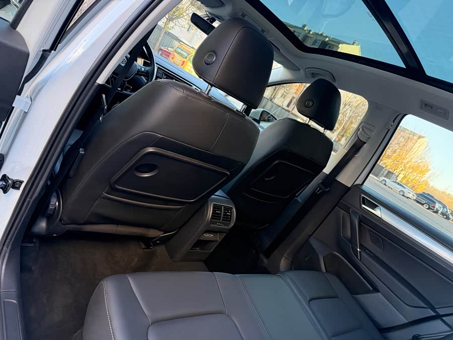 Volkswagen Golf Sportsvan 2020 imagem de carro #14