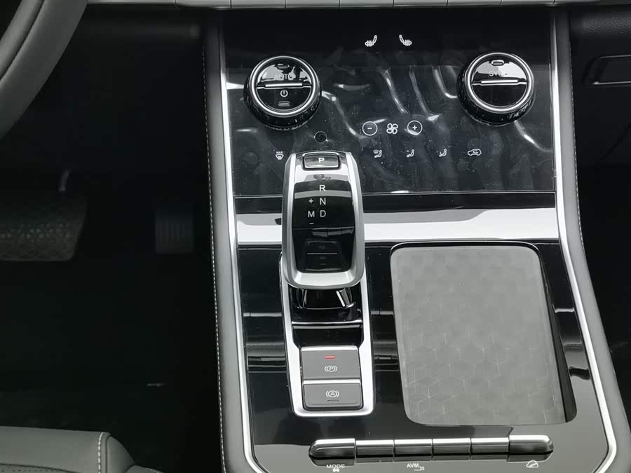 Chery Tiggo 8 2025 صورة سيارة #14