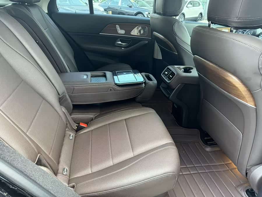 Mercedes-Benz GLE Class New Energy 2022 #14 Mercedes-Benz GLE Class New Energy 2022 car image #14