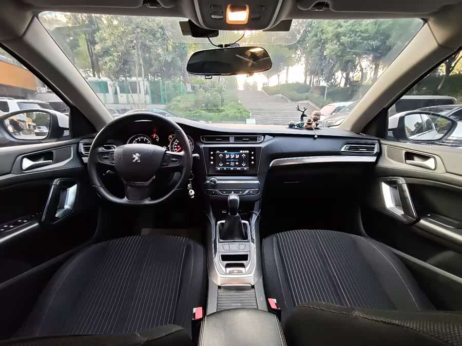 Peugeot 408 2018 #14 Peugeot 408 2018 car image #14