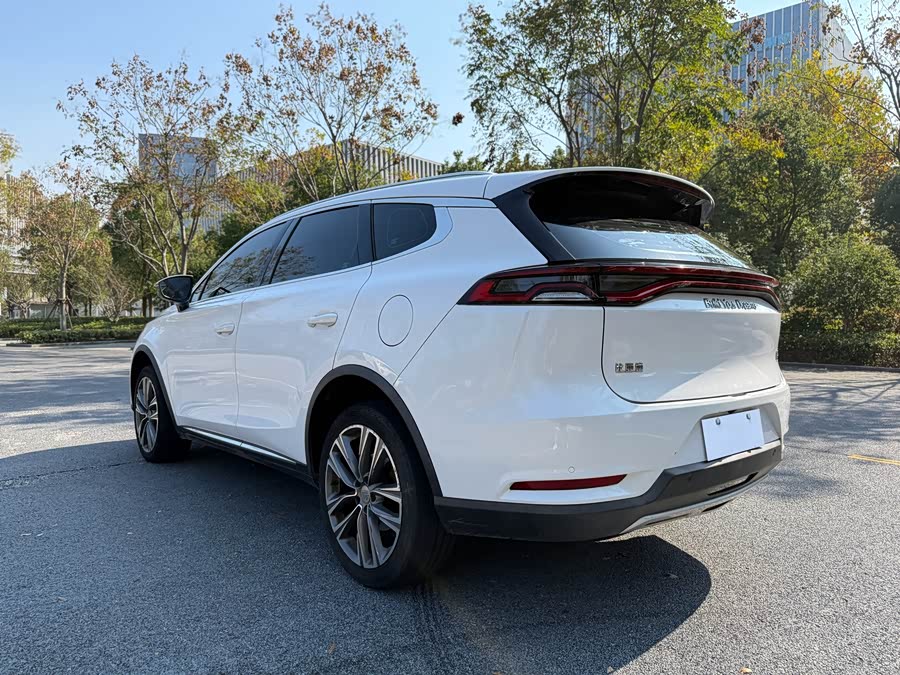 BYD Tang 2019 car image #14