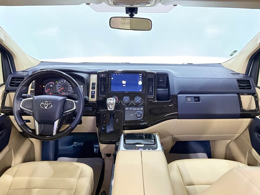 Toyota 2023 car image #14