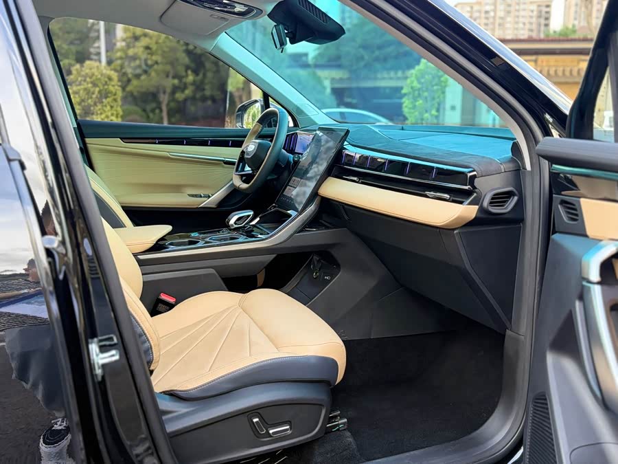 GEELY Boyue L 2024 car image #14