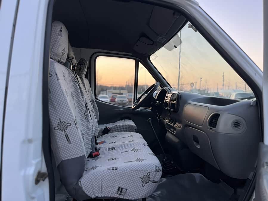 Ford Transit Classic 2014 #14 Ford Transit Classic 2014 car image #14