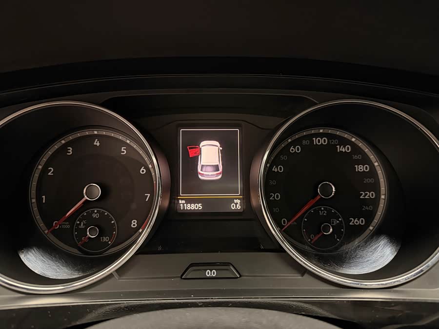Volkswagen Tiguan L 2018 car image #14