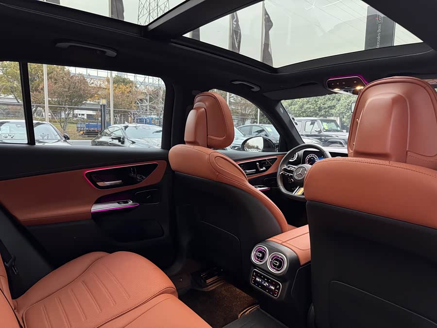 Mercedes-Benz GLC Class 2024 #14 Mercedes-Benz GLC Class 2024 car image #14