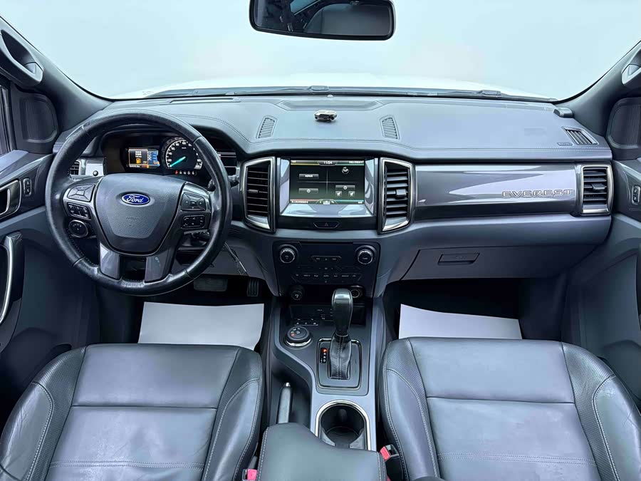 Ford Everest 2017 car image #14