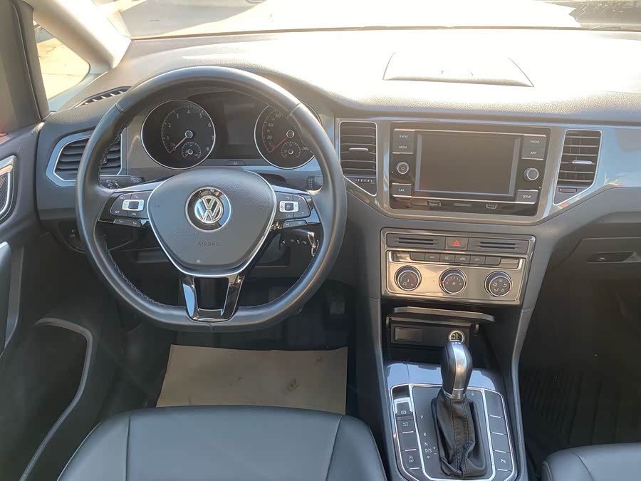 Volkswagen Golf Sportsvan 2019 #14 Volkswagen Golf Sportsvan 2019 car image #14