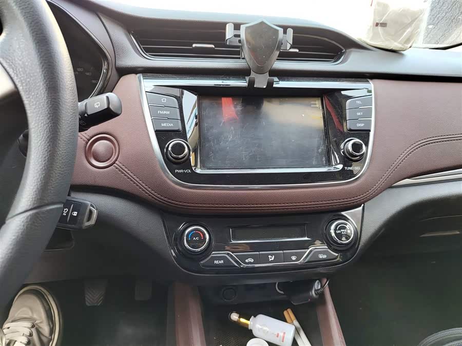 Changan Linmax 2017 #14 Changan Linmax 2017 car image #14