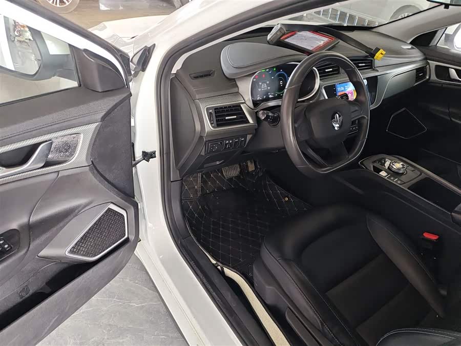 睿蓝汽车 枫叶60s 2022 汽车图片 #14