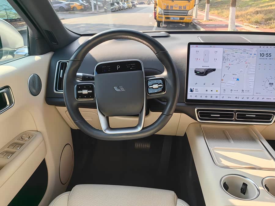 Li L8 2023 imagen de coche #14