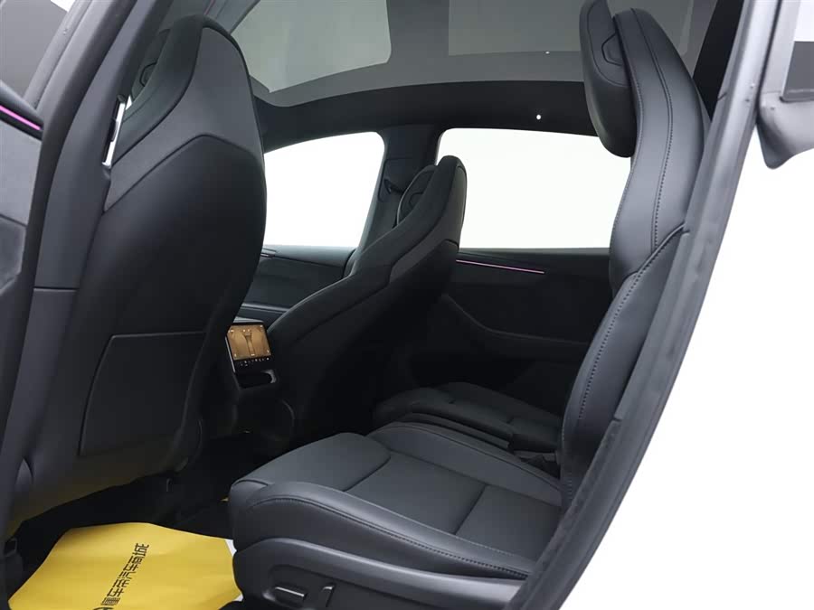 特斯拉 Model Y L 2025 汽车图片 #14