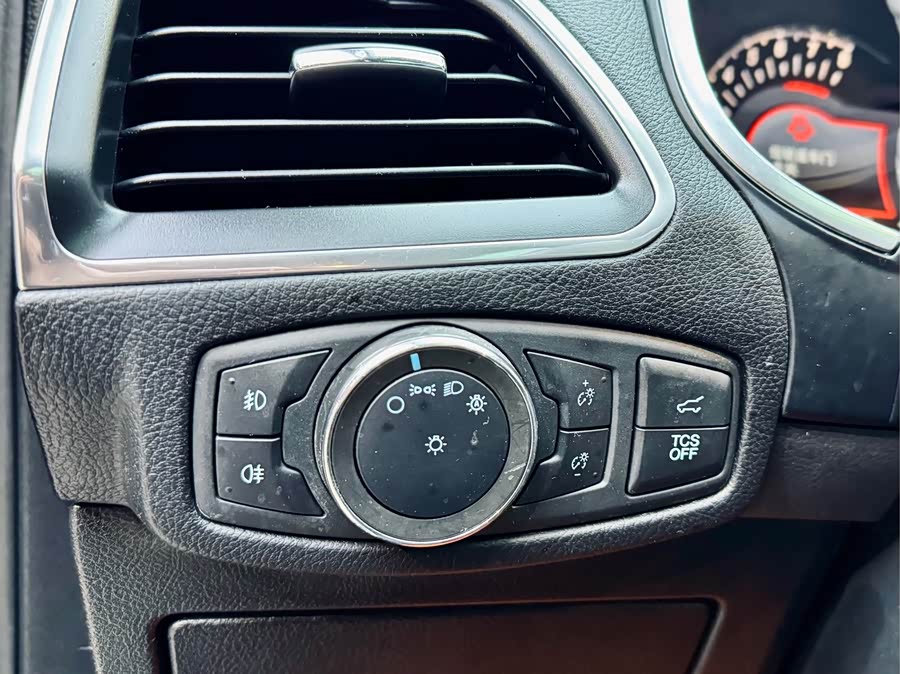 Ford Edge 2020 car image #14