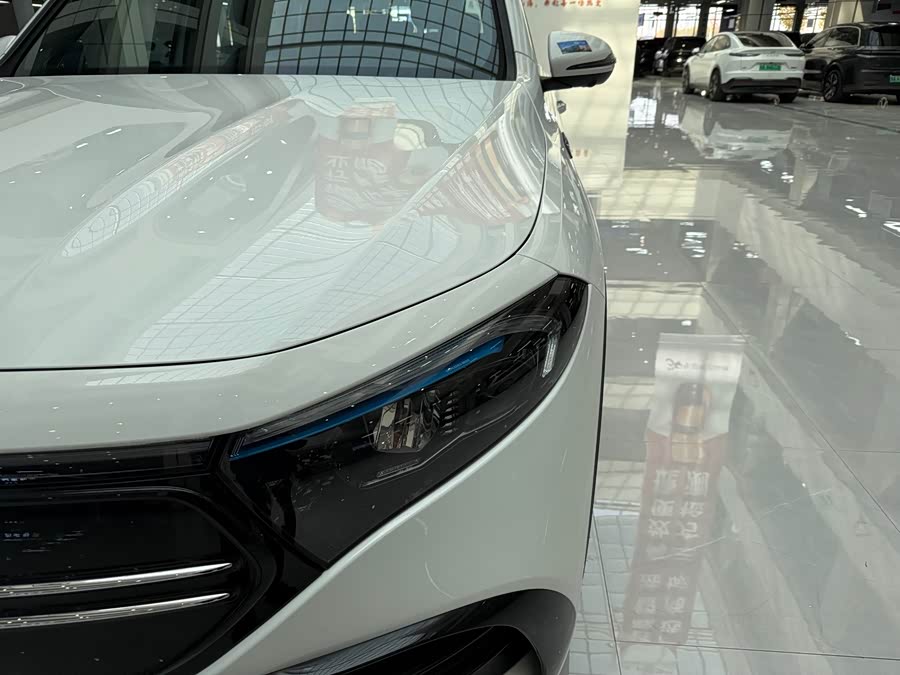 Mercedes-Benz EQB Class 2025 car image #14