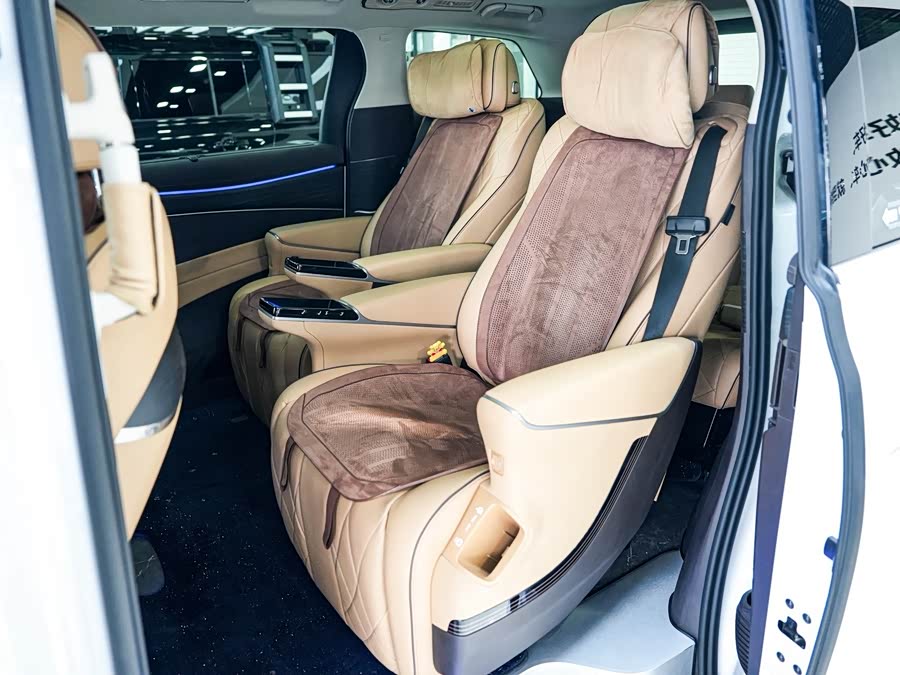 腾势 腾势D9 2024 汽车图片 #14