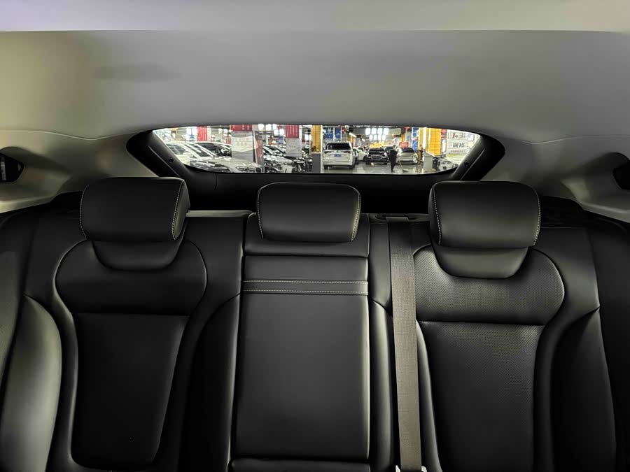 2023 car image #14