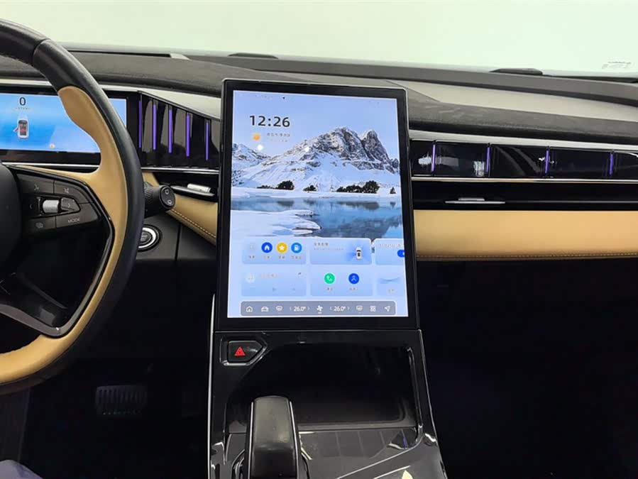 GEELY Boyue L 2023 immagine di auto #14