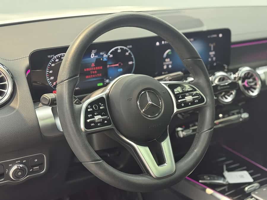 Mercedes-Benz EQB Class 2023 #14 Mercedes-Benz EQB Class 2023 car image #14