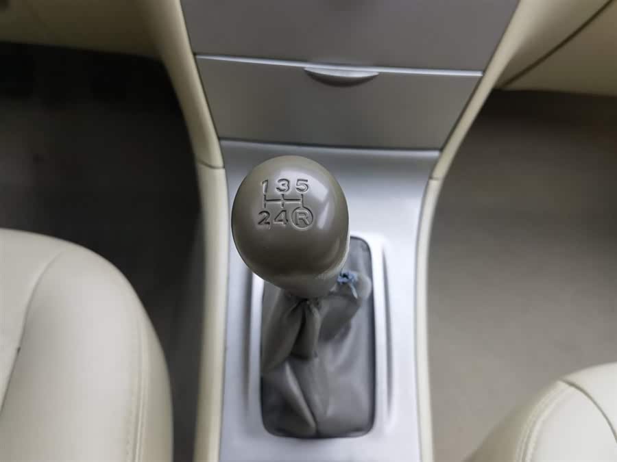 Toyota Corolla (Classic) 2012 image de voiture #14