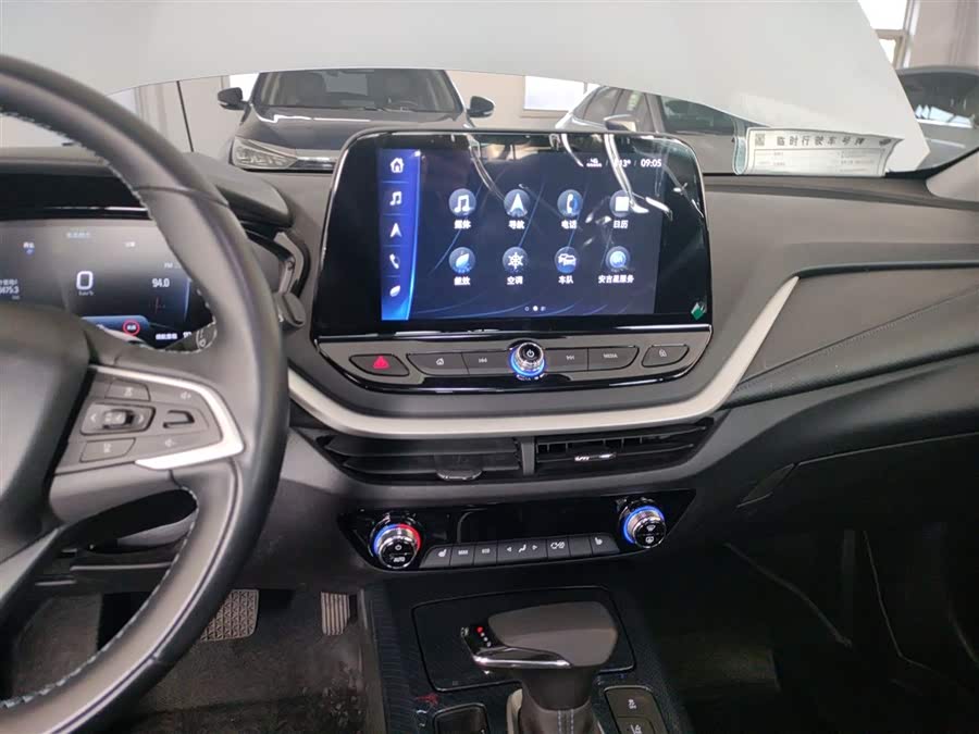 Chevrolet Charm 2021 car image #14