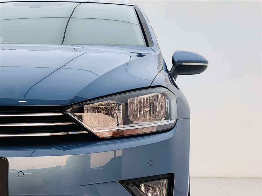 Volkswagen Golf Sportsvan 2017 car image #14