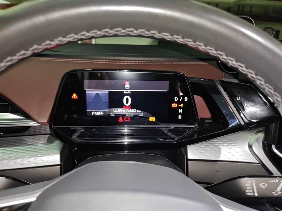 Volkswagen ID.6 X 2021 car image #14