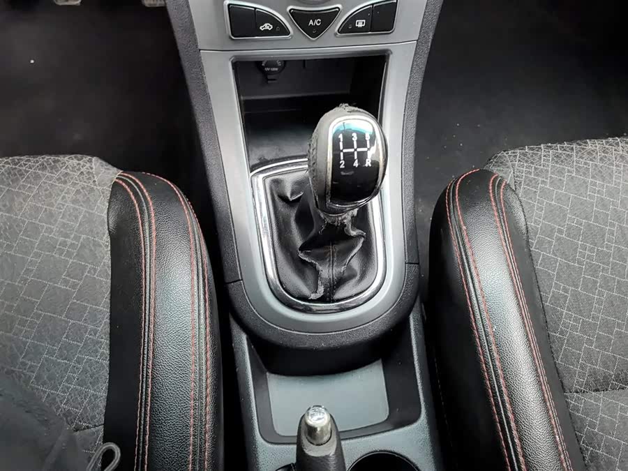 Kaiyi C3 2015 image de voiture #14