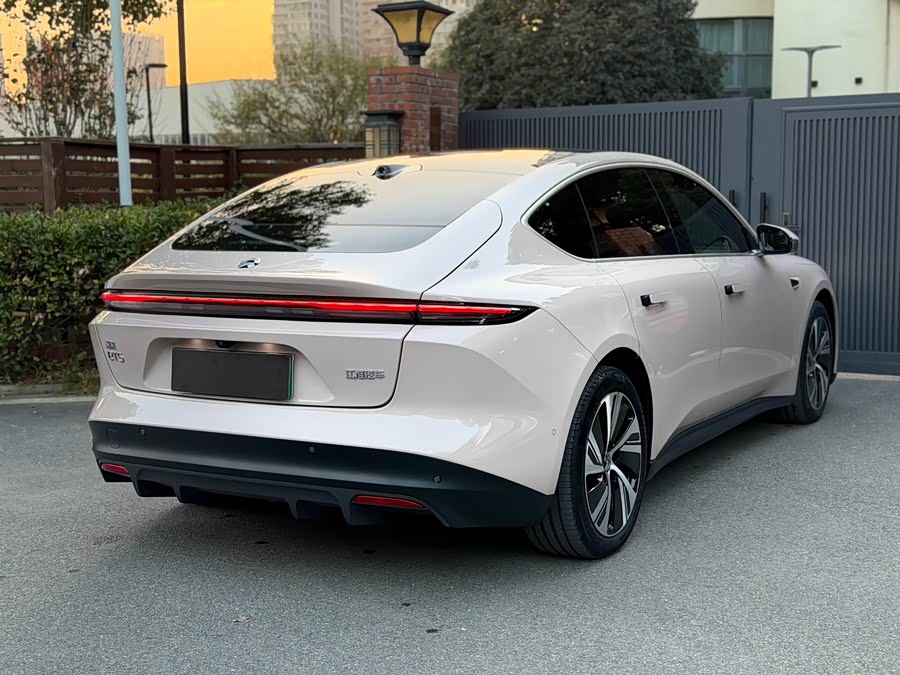 NIO ET5 2023 image de voiture #14