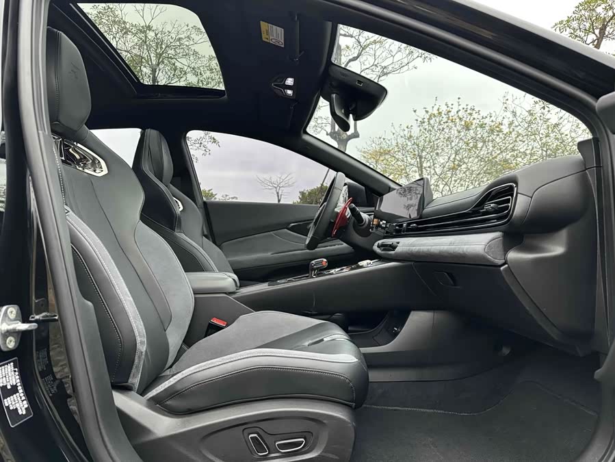 GAC Trumpchi Empow 2024 car image #14