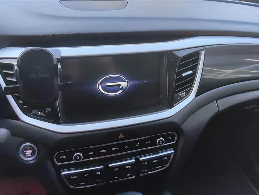 GAC Trumpchi GS7 2019 #14 GAC Trumpchi GS7 2019 car image #14