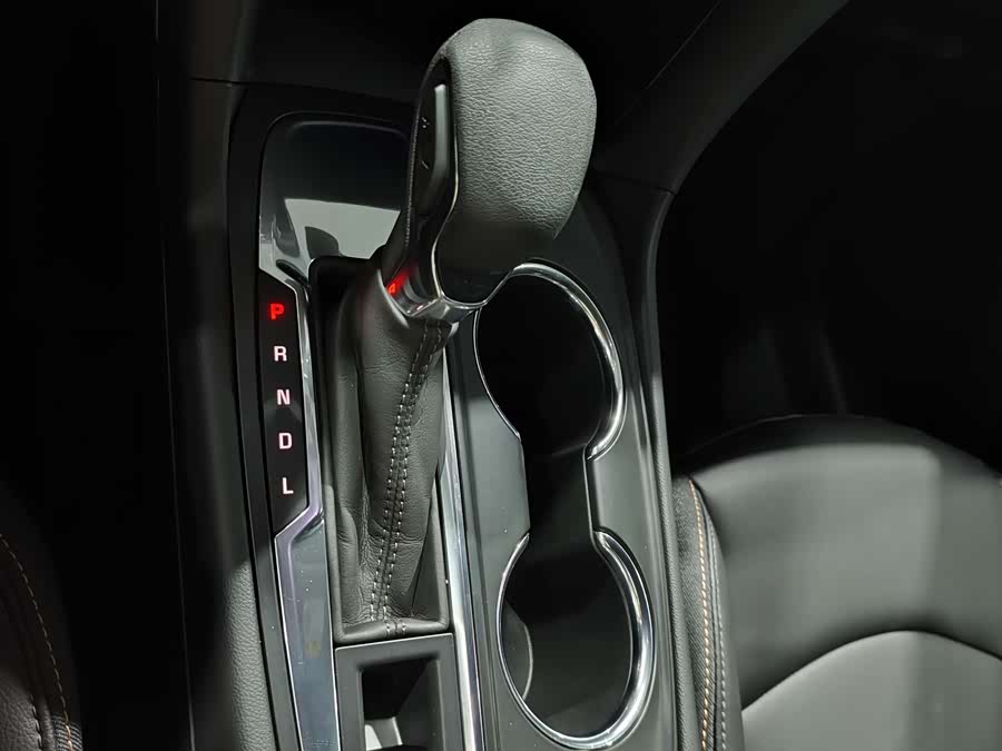 Chevrolet Equinox 2025 car image #14