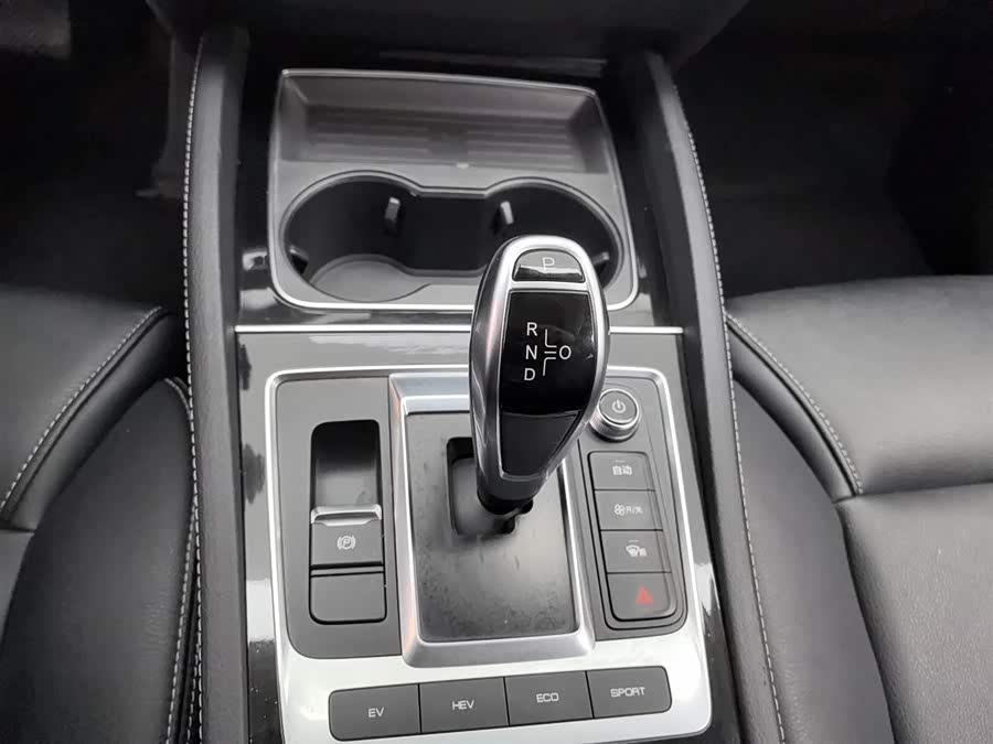 BYD Song MAX New Energy 2019 #14 BYD Song MAX New Energy 2019 car image #14