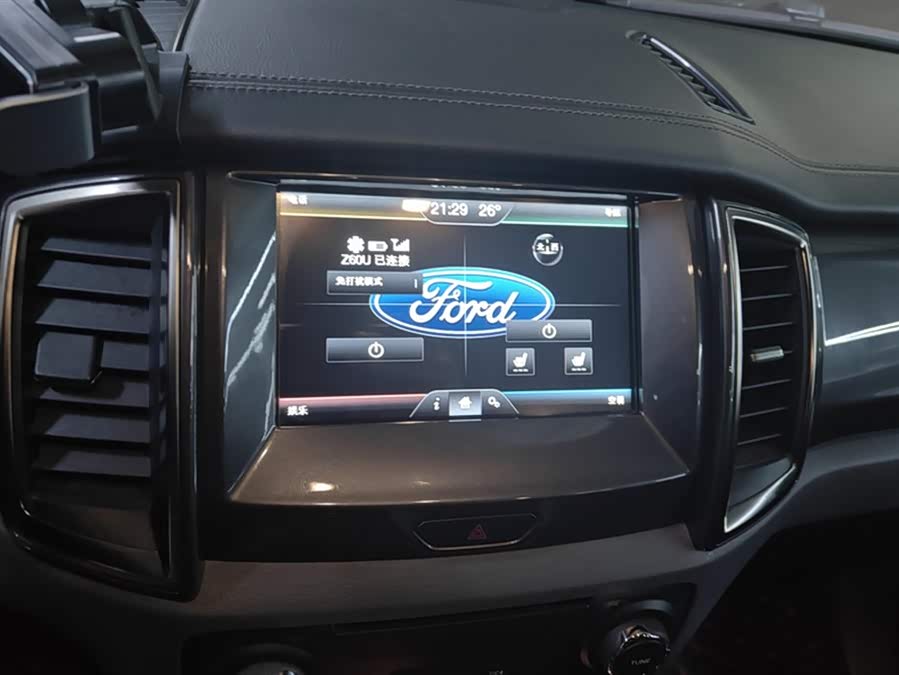 Ford Everest 2016 car image #14